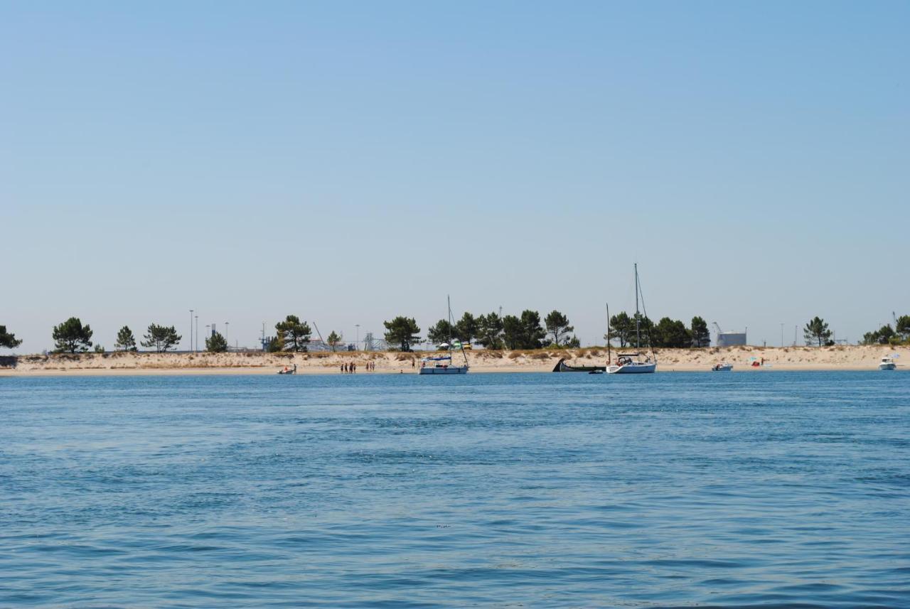 Aveiro, Ria E Arte Appartement Buitenkant foto